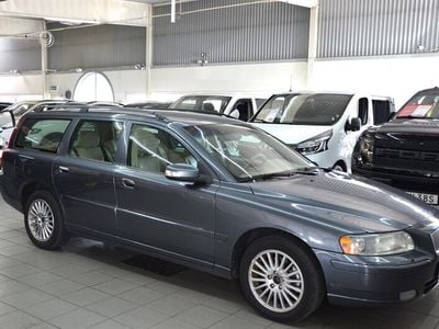 Grå Begagnad 2006 Volvo V70 Momentum Kombi | 49 900 kr (Lite dyr)