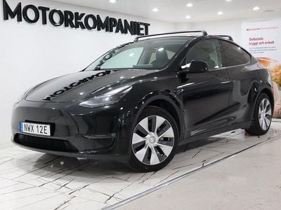 Svart Begagnad 2022 Tesla Model Y Long Range AWD SUV | 389 900 kr (Lite dyr)