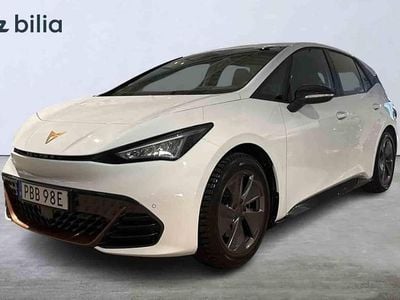 Vit Begagnad 2023 Cupra Born Halvkombi | 259 900 kr (Marknadspris)