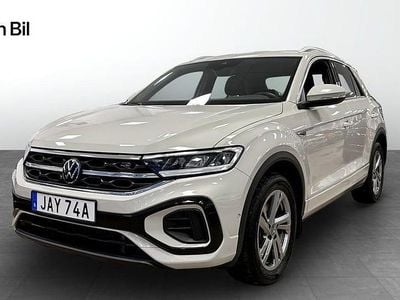 Ljusgrå Begagnad 2024 VW T-Roc R-line SUV | 369 900 kr (Marknadspris)