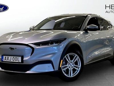 Grå Begagnad 2022 Ford Mustang Mach-E Standard Range SUV | 329 900 kr (Marknadspris)
