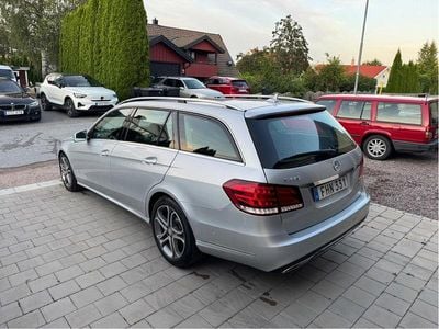 Mercedes E220
