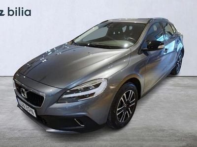 Begagnad Volvo V40 CC Plus 151 HK (111 kW) 2019 Grå Kombi