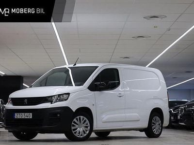 Begagnad Peugeot E-Partner 100 kW (136 HK) 2022 Vit Minibuss