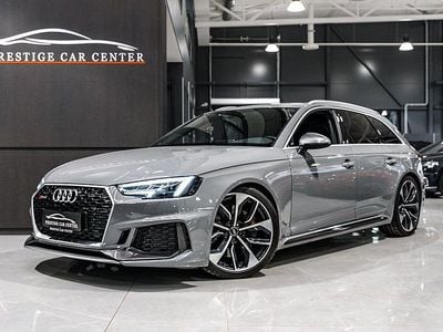 Begagnad Audi RS4 Design 450 HK (330 kW) 2018 Grå Kombi