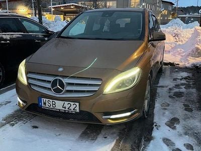 Begagnad 2012 Mercedes B200 Minibuss | 85 000 kr (Dyr)