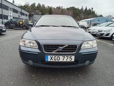 Begagnad Volvo S60 Kinetic 209 HK (153 kW) 2006 Blå Sedan