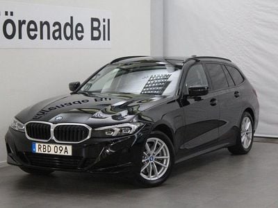 BMW 330e