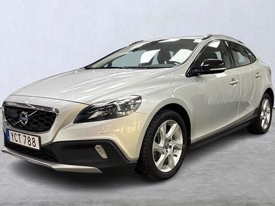 Silver Begagnad 2016 Volvo V40 CC Business Edition Kombi | 169 900 kr (Marknadspris)