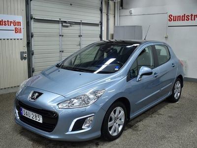 begagnad Peugeot 308 1.6 e-HDi 111Hk Allure Panorama EGS Aut 5D