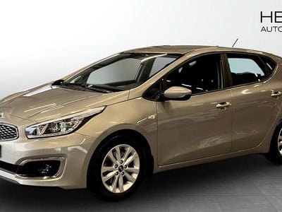 Begagnad Kia Ceed 99 HK (72 kW) 2017 Svart Halvkombi