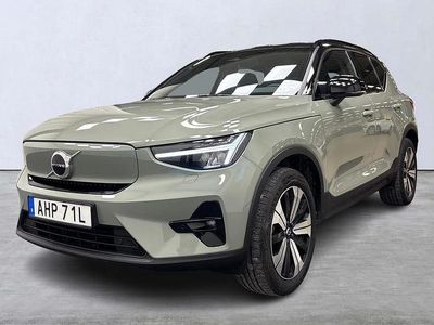 Begagnad Volvo XC40 Plus 303 kW (413 HK) 2023 Grön SUV