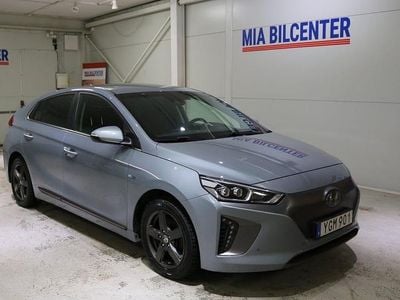 Begagnad Hyundai Ioniq Premium 88 kW (120 HK) 2017 Silver Halvkombi