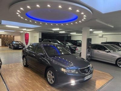 Begagnad Honda Accord Executive 190 HK (139 kW) 2004 Mörkgrå Sedan