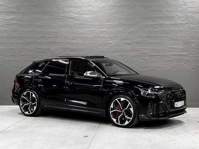 Svart metallic Begagnad 2020 Audi RS Q8 SUV | 1 045 000 kr (Marknadspris)