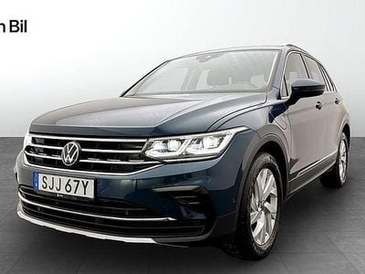 Begagnad VW Tiguan Elegance 150 HK (110 kW) 2023 Nightshade blue metallic SUV