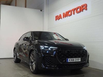 Svart Begagnad 2024 Audi RS Q8 SUV | 1 399 900 kr (Lite dyr)