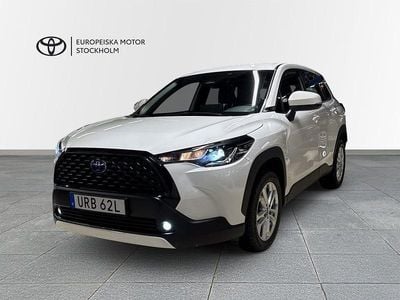 Begagnad Toyota Corolla Cross Active 140 HK (102 kW) 2024 Vit SUV