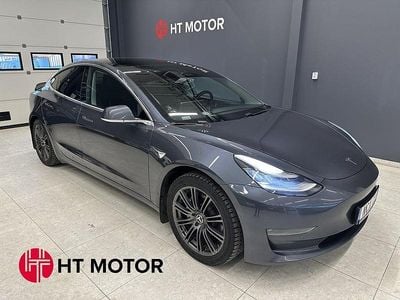 Grå Begagnad 2019 Tesla Model 3 Long Range AWD Sedan | 224 900 kr (Marknadspris)