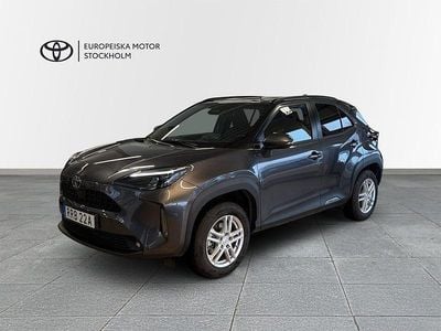 Begagnad Toyota Yaris Hybrid Active 116 HK (85 kW) 2025 Svart