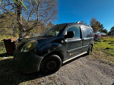 Svart Begagnad 2012 Renault Kangoo Minibuss | 1 000 kr
