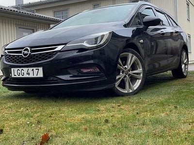 Begagnad Opel Astra 136 HK (100 kW) 2017 Svart Kombi