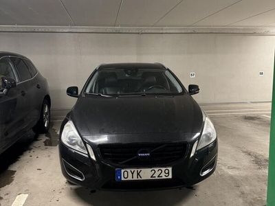 begagnad Volvo V60 D2 Summum Euro 5