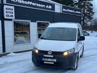 Begagnad VW Caddy 75 HK (55 kW) 2012 Vit Minibuss