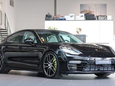 Porsche Panamera 4