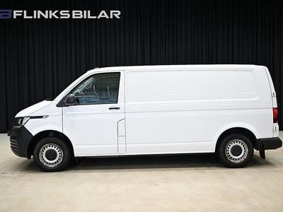 Vit Begagnad 2021 VW Transporter Van | 248 750 kr