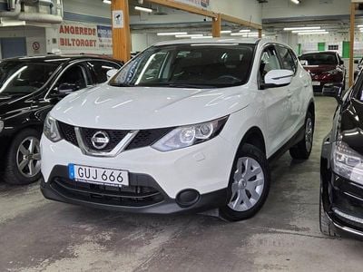 Vit Begagnad 2015 Nissan Qashqai SUV | 119 999 kr (Marknadspris)