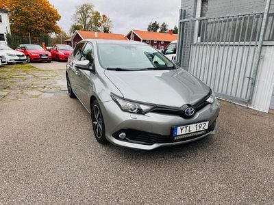 Toyota Auris Hybrid