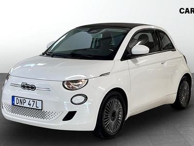 Begagnad Fiat 500e 86 kW (118 HK) 2022 Vit Halvkombi