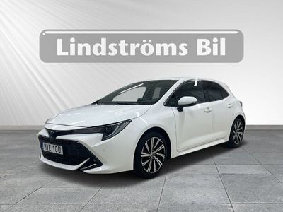 begagnad Toyota Corolla 2.0 Elhybrid, Style, Teknikpkt. V-Hjul, Drag