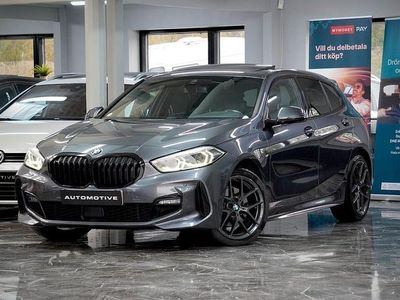 Begagnad BMW 118 M Sport 136 HK (100 kW) 2022 Grå Halvkombi