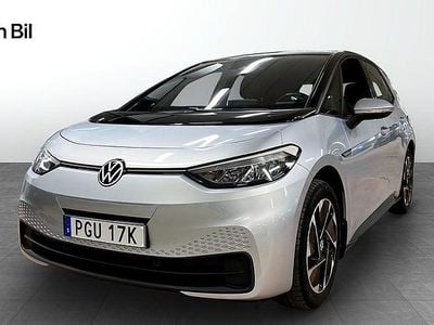 Scale silver metallic bla Begagnad 2022 VW ID.3 Pro Performance Halvkombi | 284 800 kr (Marknadspris)