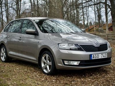 begagnad Skoda Rapid Spaceback 1.2 TSI Plus Euro 5, Drag