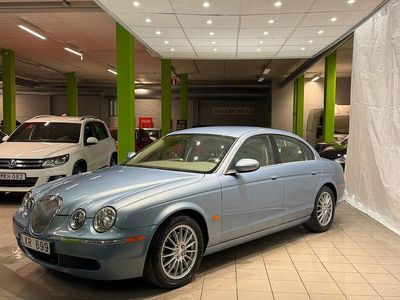 Begagnad Jaguar S-Type S 238 HK (175 kW) 2008 Blå Sedan