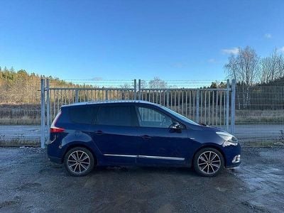 Begagnad Renault Grand Scénic III Bose Edition 131 HK (96 kW) 2013 Mörkblå Minibuss