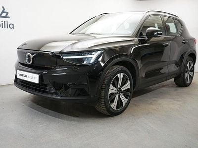 Begagnad Volvo XC40 Core 185 kW (252 HK) 2022 Svart SUV