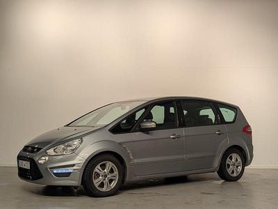 Grå Begagnad 2014 Ford S-MAX Sport Minibuss | 119 900 kr (Marknadspris)