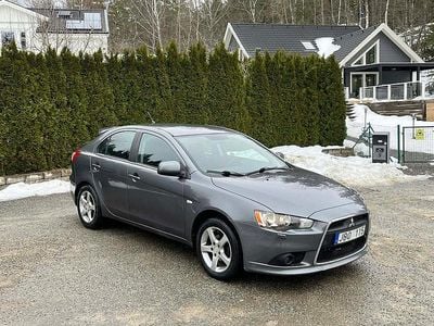 Begagnad Mitsubishi Lancer Sportback Inform 143 HK (105 kW) 2008 Grå Halvkombi