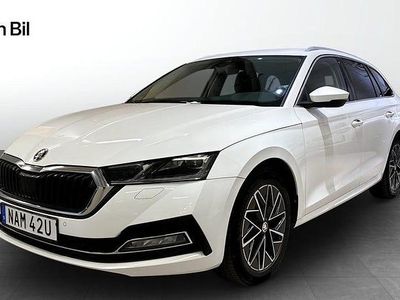Vit Begagnad 2021 Skoda Octavia Style Kombi | 179 900 kr (Marknadspris)