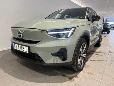 Grön Begagnad 2022 Volvo XC40 Core SUV | 344 500 kr (Superpris)