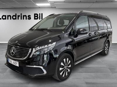 Svart (obsidiansvart metallic) Begagnad 2023 Mercedes EQV300 Edition Minibuss | 529 900 kr