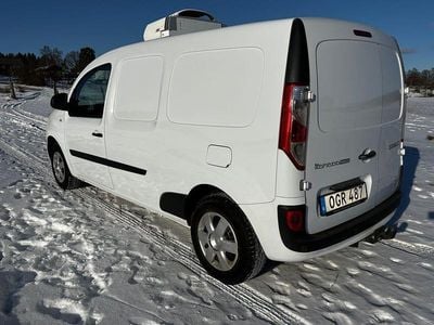 Begagnad Renault Kangoo 110 HK (80 kW) 2017 Minibuss