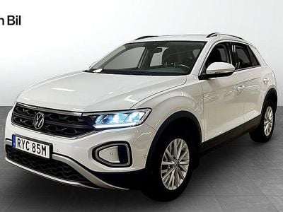 Vit Begagnad 2022 VW T-Roc Life SUV | 259 800 kr (Marknadspris)