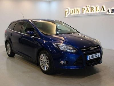 Blå Begagnad 2014 Ford Focus Titanium Kombi | 69 900 kr (Marknadspris)