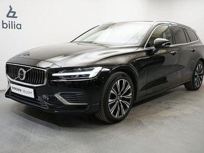 Svart Begagnad 2022 Volvo V60 Core Kombi | 369 900 kr (Marknadspris)