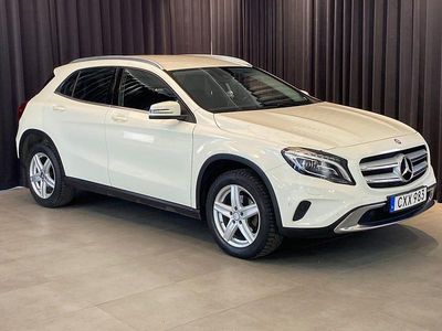 Begagnad Mercedes GLA220 170 HK (125 kW) 2015 Vit SUV